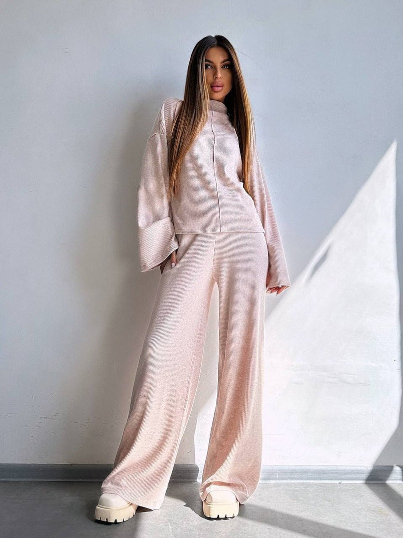 Women Comfortable Sweat Loungewear Suit with Wide Cut and High Sleeves