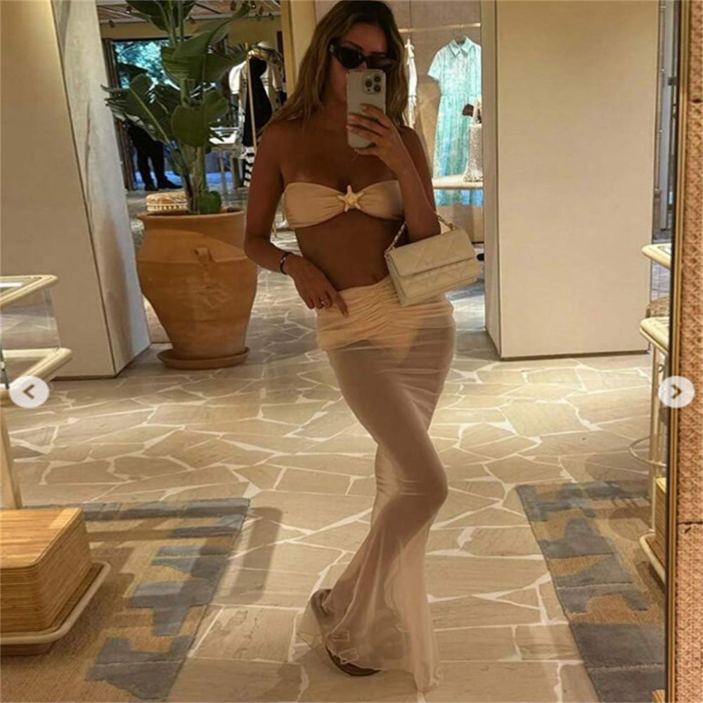 Women's Bandeau Bikini Skirt Set with Elegant Cut