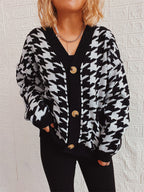 Women's Cozy Knit Cardigan with Modern Houndstooth Pattern and Button Details