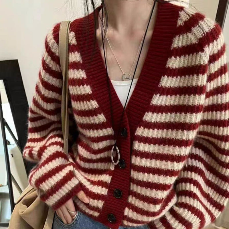 Women's Striped Cardigan with Wide Cut and Button Details