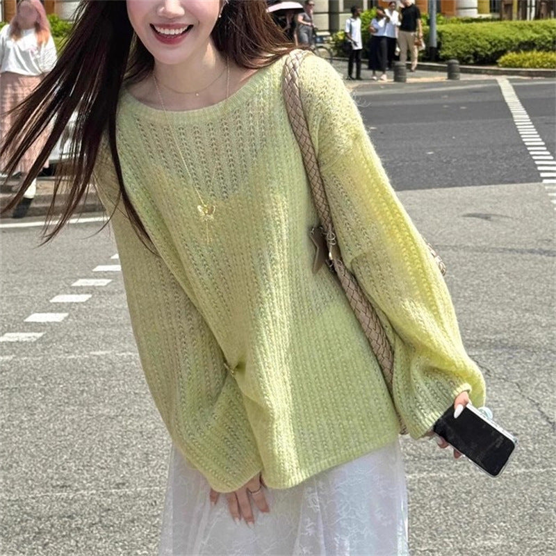 Women's Chunky Knit Sweater with Wide Cut and Fashionable Balloon Sleeves