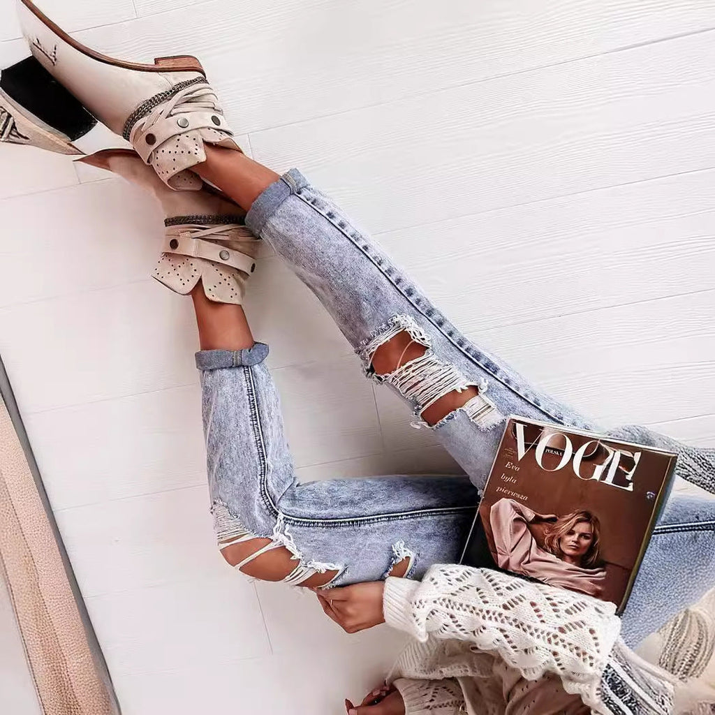 Women's Boyfriend Jeans with Destroyed Details