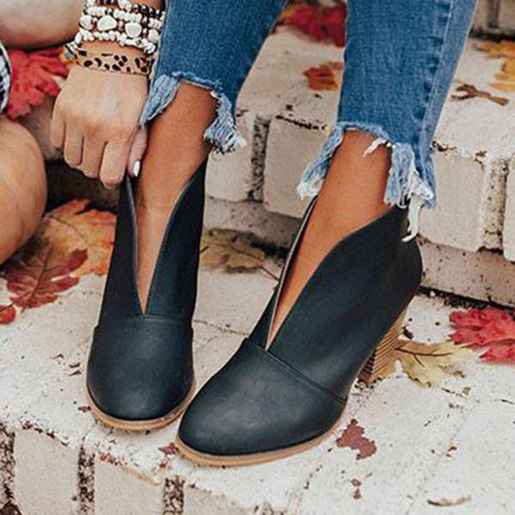 Women's Ankle Boots with Fashionable Cut and Textured Finish