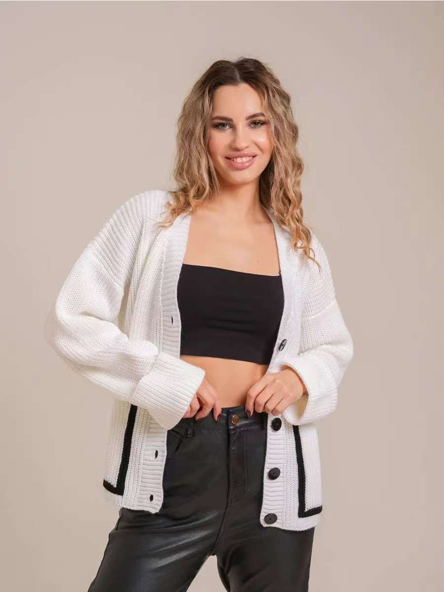 Women's Chunky Knit Cardigan with Button Details and Casual Fit