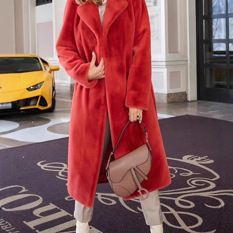 Women's Elegant Fleece Jacket with Modern Cut and Spacious Pockets
