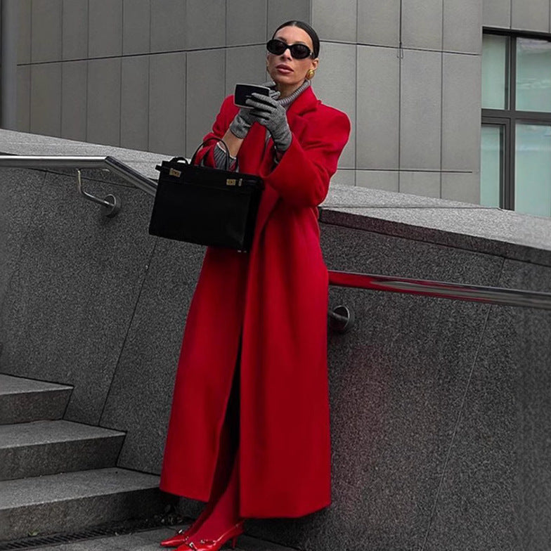 Women's Elegant Coat with Oversized Cut and Chic Lapel