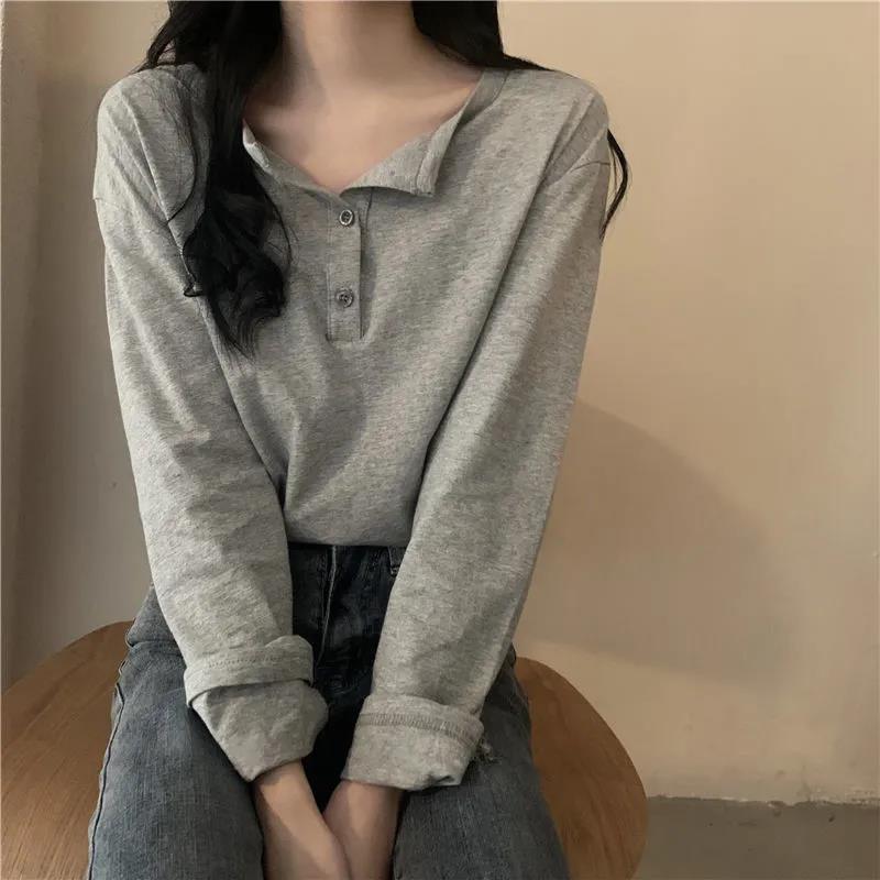 Women's Long-Sleeve Henley Shirt with Modern Collar and Button Placket