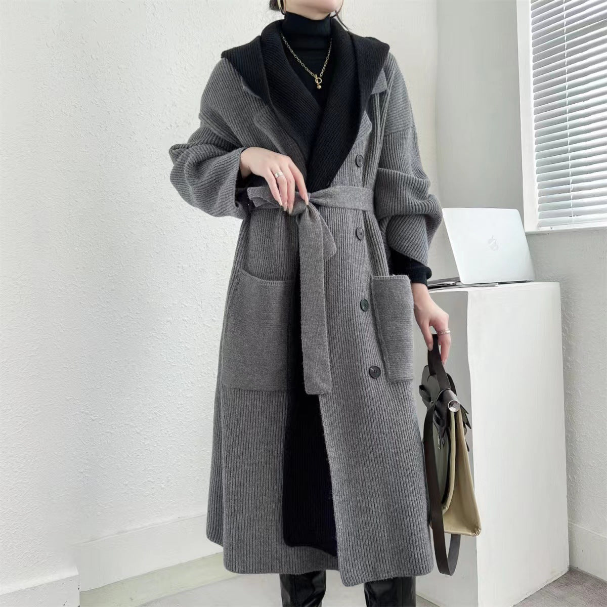 Women's Elegant Long Coat with Belt and Contrasting Sleeves