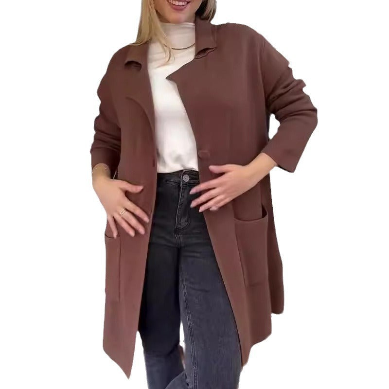 Elegant and Comfortable Transitional Jacket with Practical Pockets