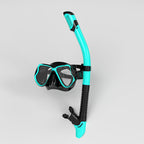 Snorkel mask with ergonomic fit and innovative breathing technology