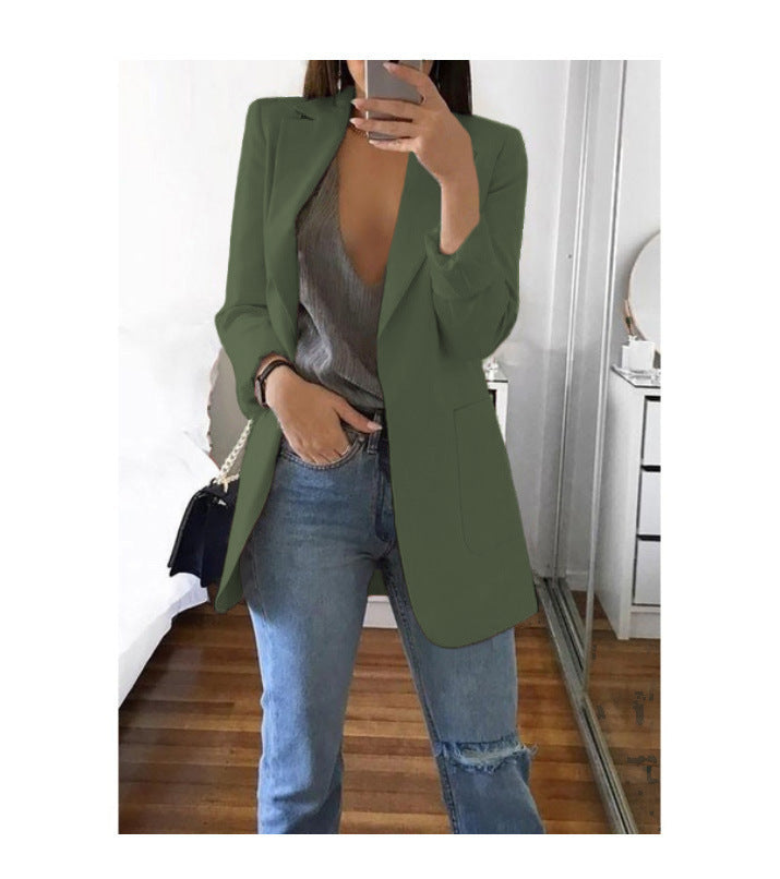 Elegant Tailored Blazer with Practical Pockets