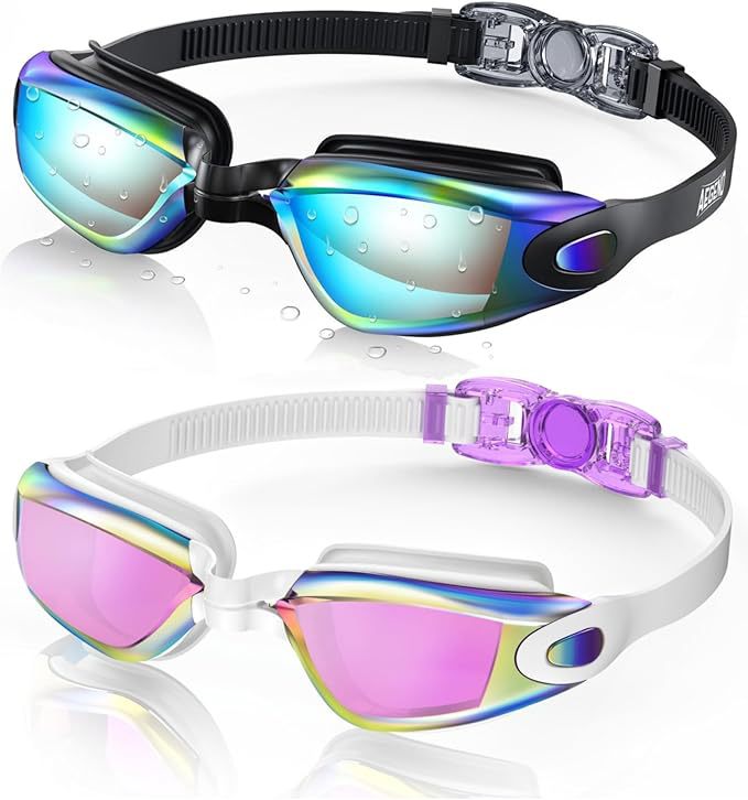 Swim goggles with adjustable head strap and anti-fog technology