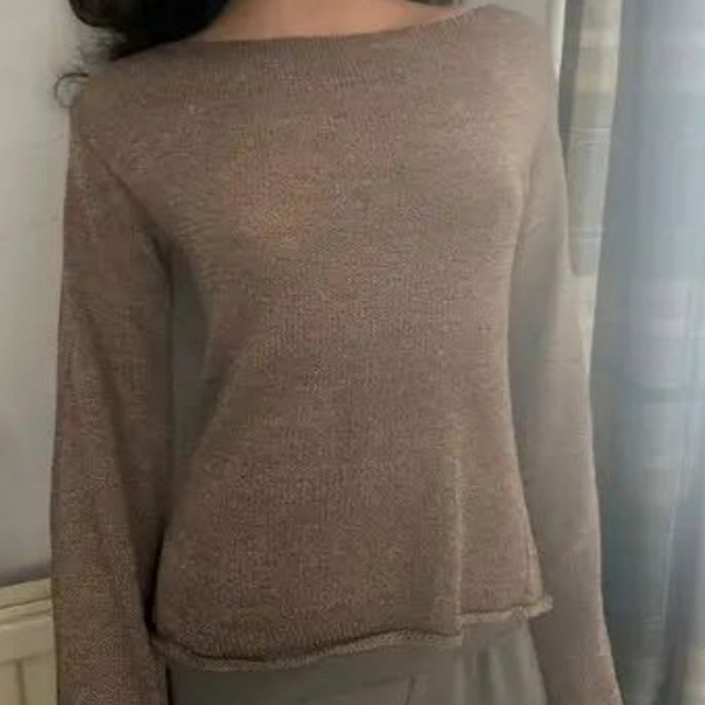 Women's Elegant Fine Knit Sweater with Casual Cut and Crew Neck
