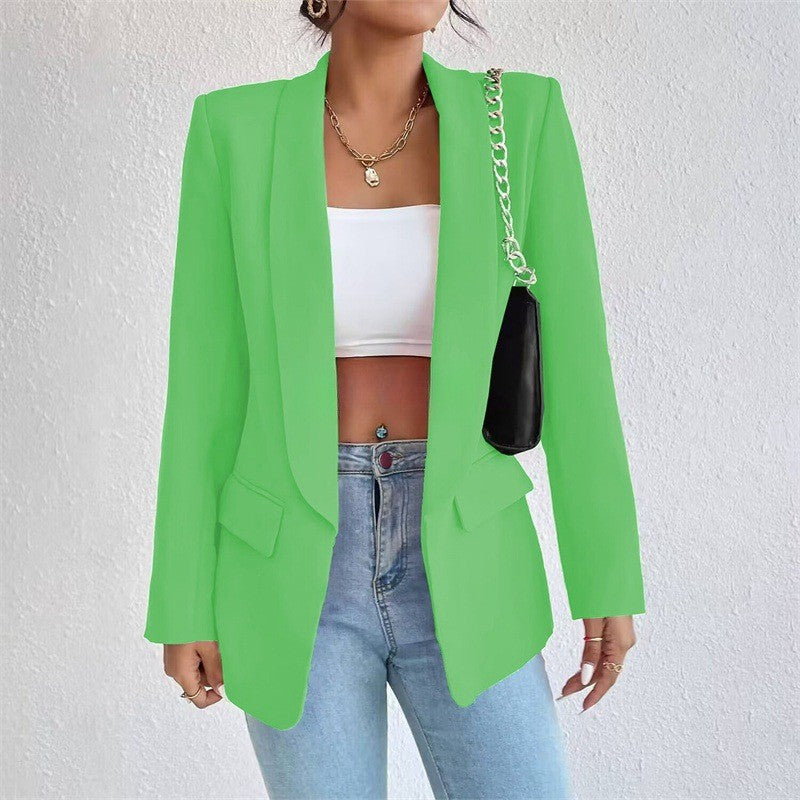 Elegant Women's Blazer with Modern Cut