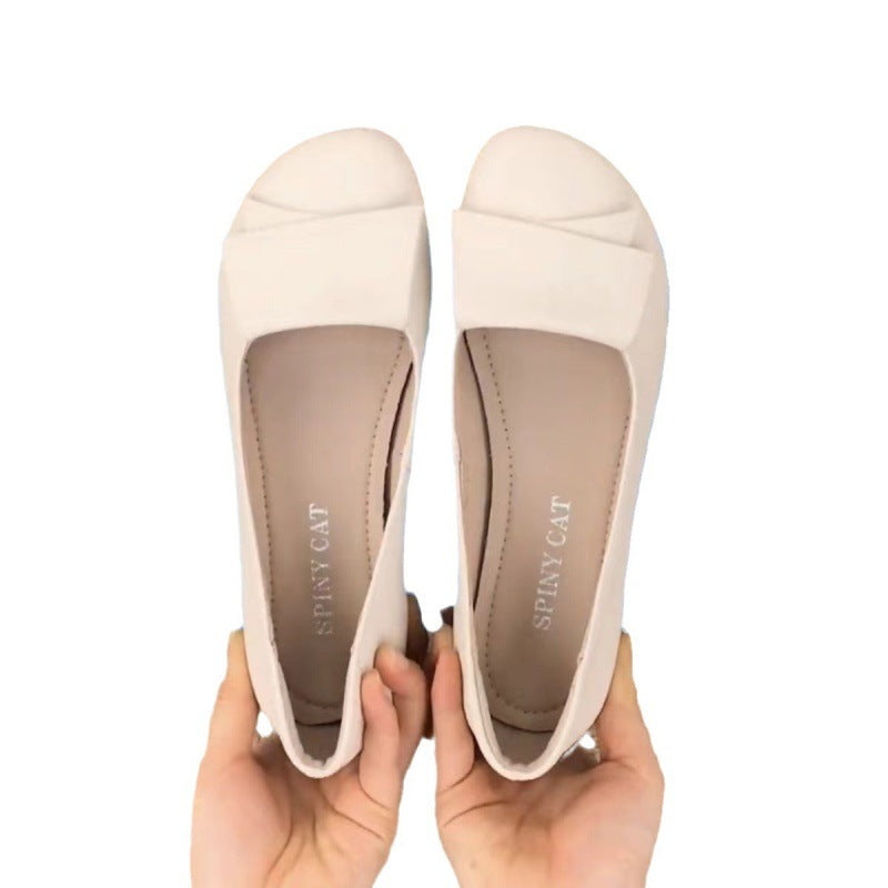 Women's Ballet Flats with Elegant Bow Detail and Comfortable Heel