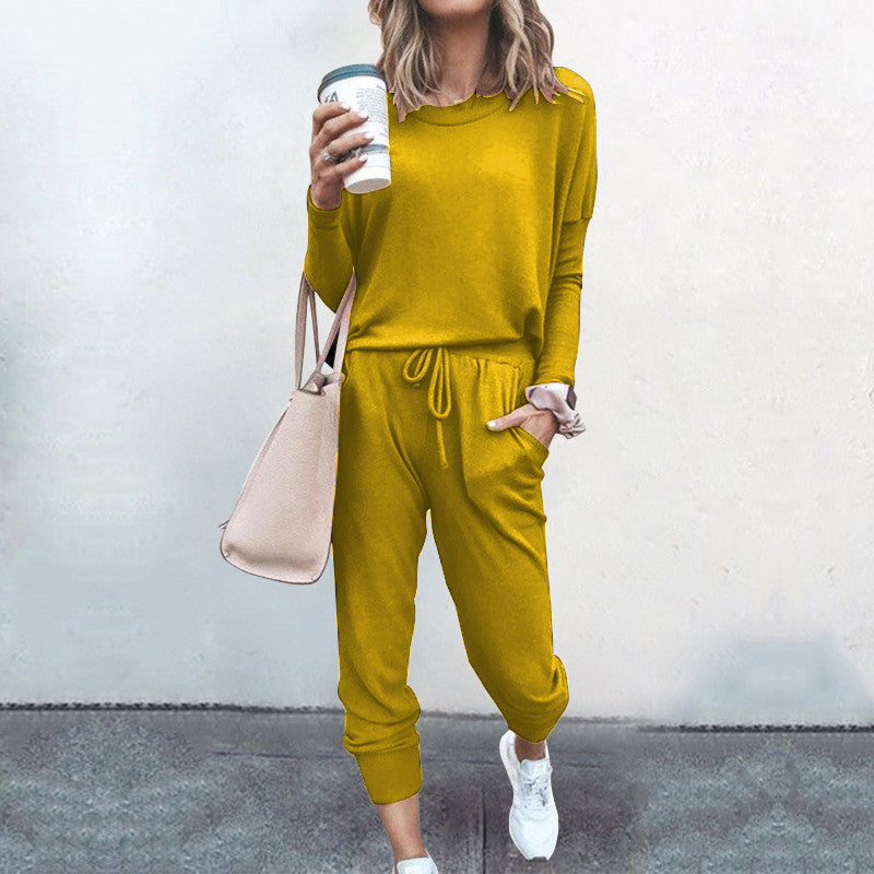 Women's Comfortable Jumpsuit with Fashionable Round Neck and Adjustable Waist