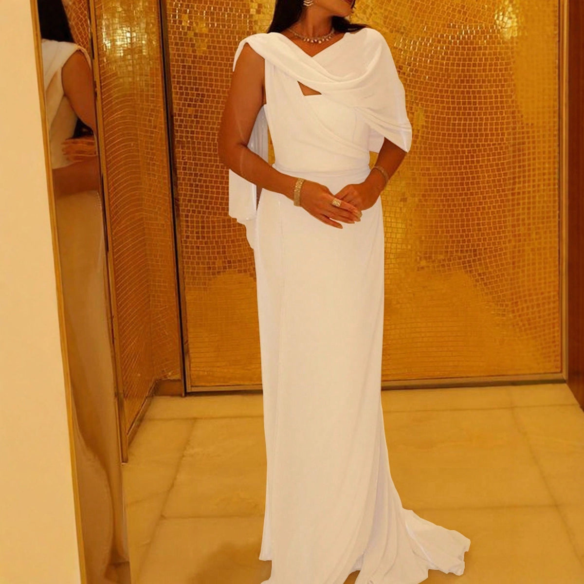 Elegant Evening Dress with Asymmetrical Shawl