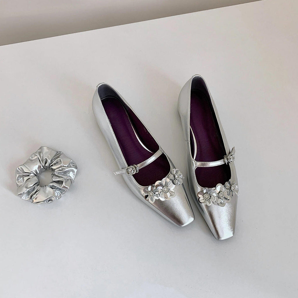 Women's Ballet Flats with Floral Appliqués and Glossy Finish