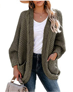Women's Chunky Knit Jacket with Casual Contours and Large Pockets