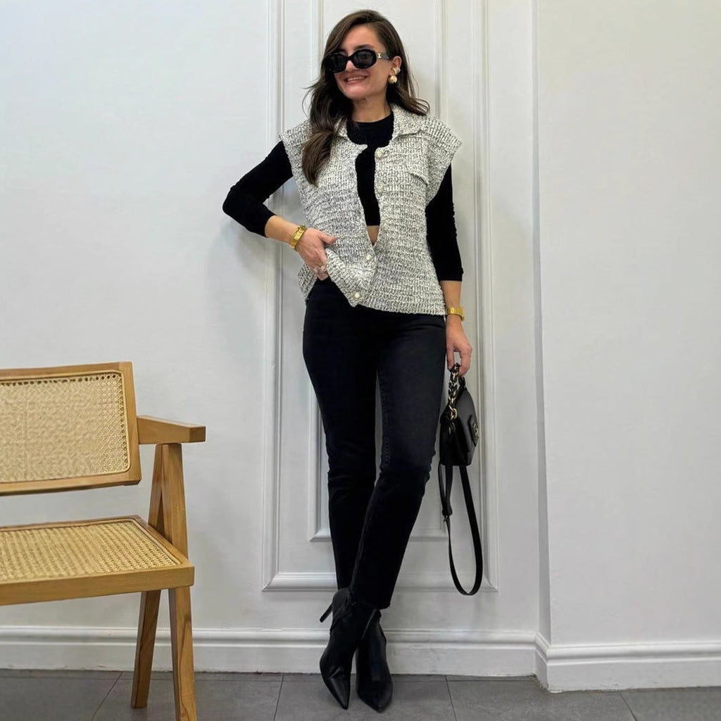 Women's Sleeveless Textured Jacket with Button Details