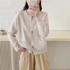Women's Cozy Cardigan with Colorful Buttons and Practical Pockets