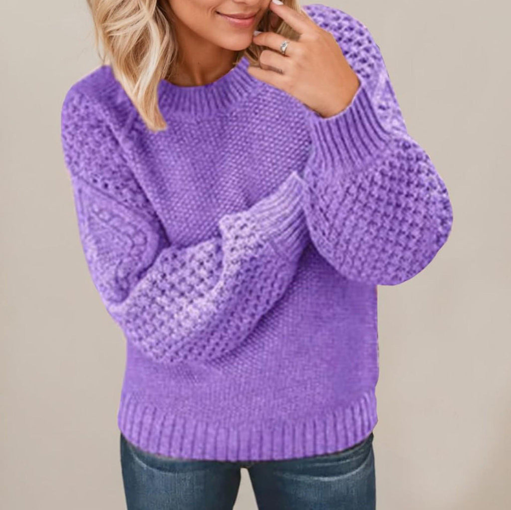 Women's Chunky Knit Sweater with Voluminous Sleeves and Textured Surface