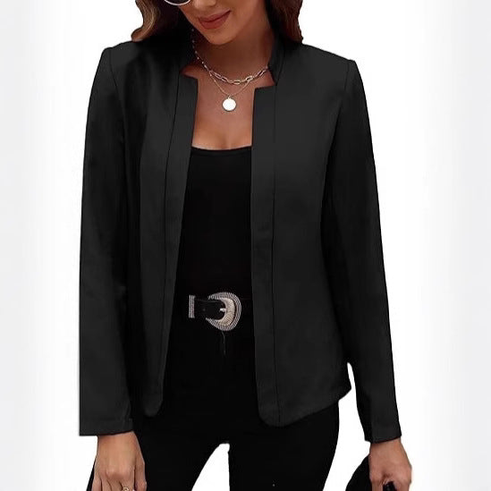 Women's Elegant Blazer with Modern Cut and Subtle Button Detail