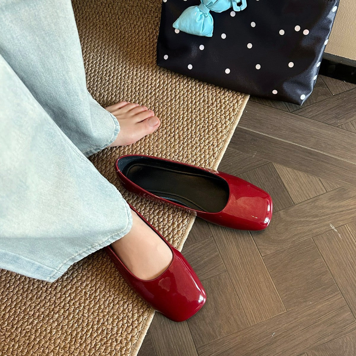 Women's Ballet Flats with Polka Dot Pattern and Comfortable Insole