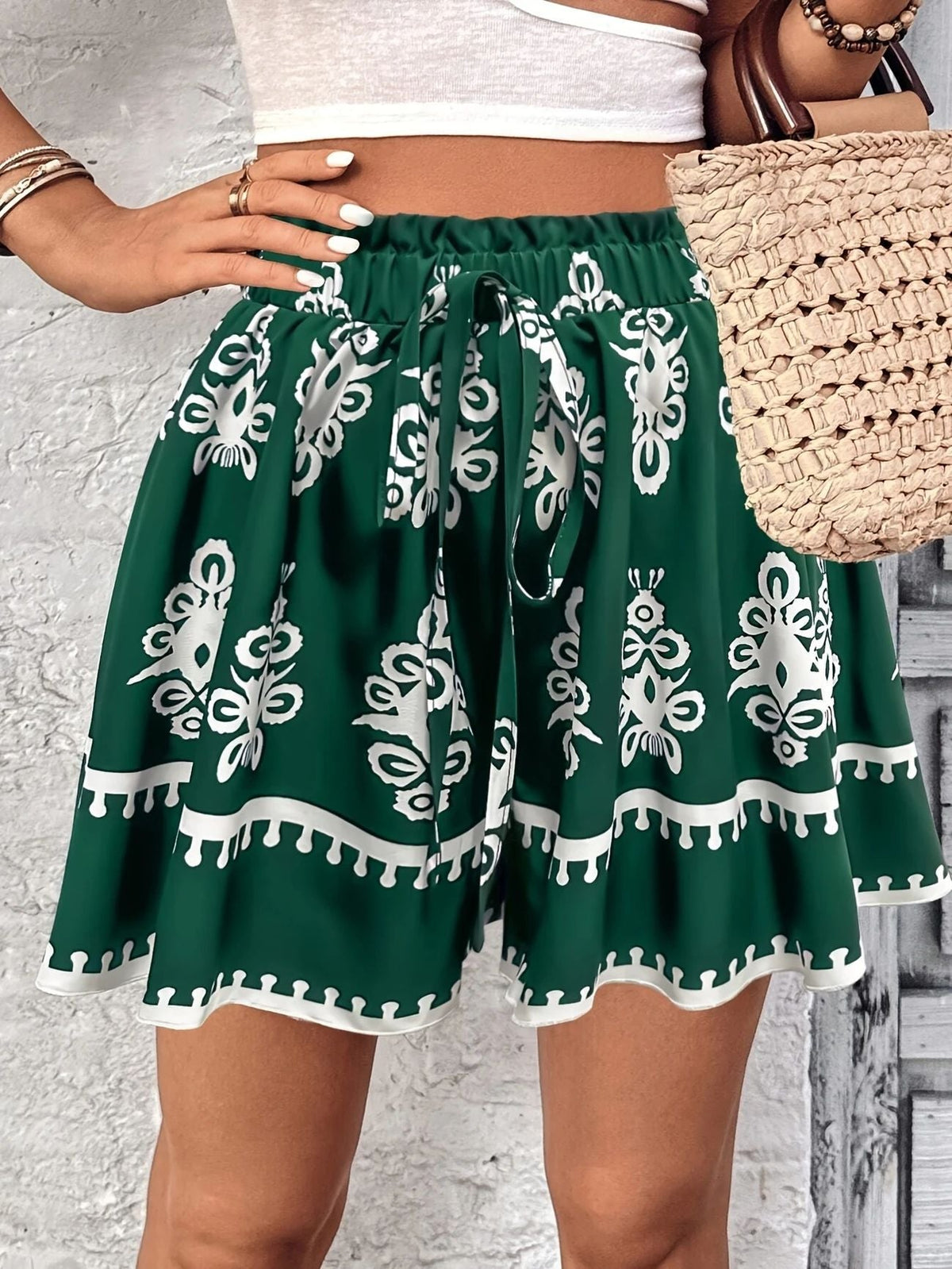 Women's Fashionable Summer Skirt with Playful Pattern and Elastic Waistband