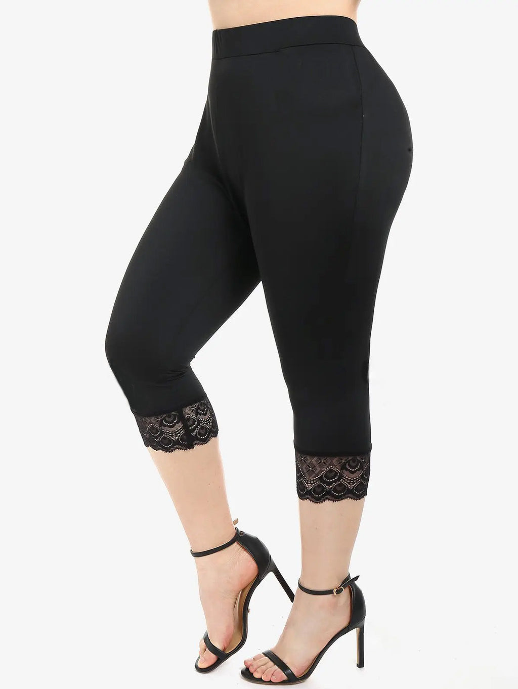 Women's Form-Fitting 3/4 Leggings with Elegant Lace Trim