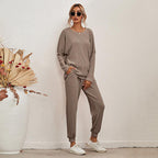 Women's Cozy Lounge Set with Casual Cut and Pockets