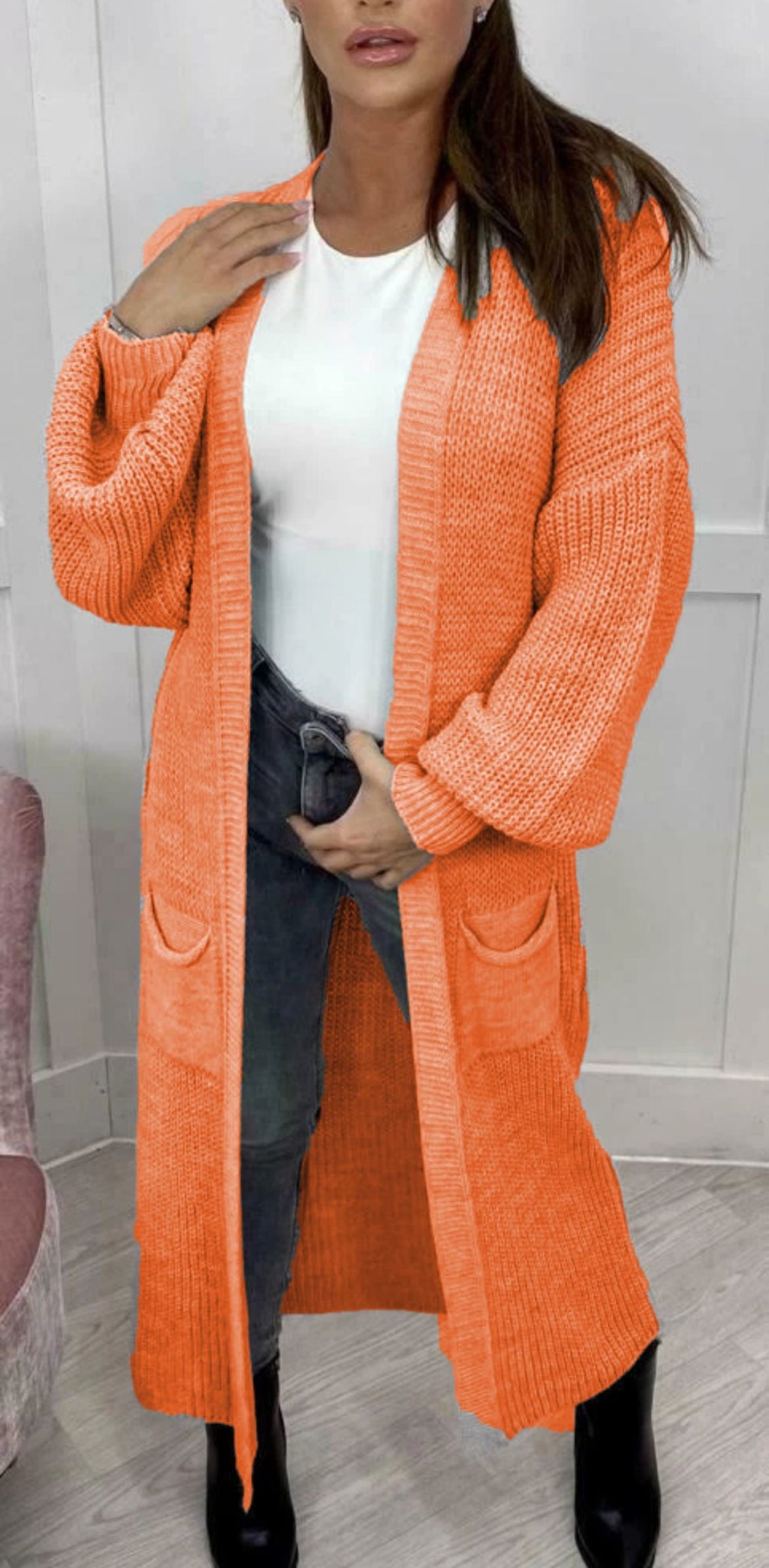 Women's Chunky Knit Cardigan with Open Sleeves