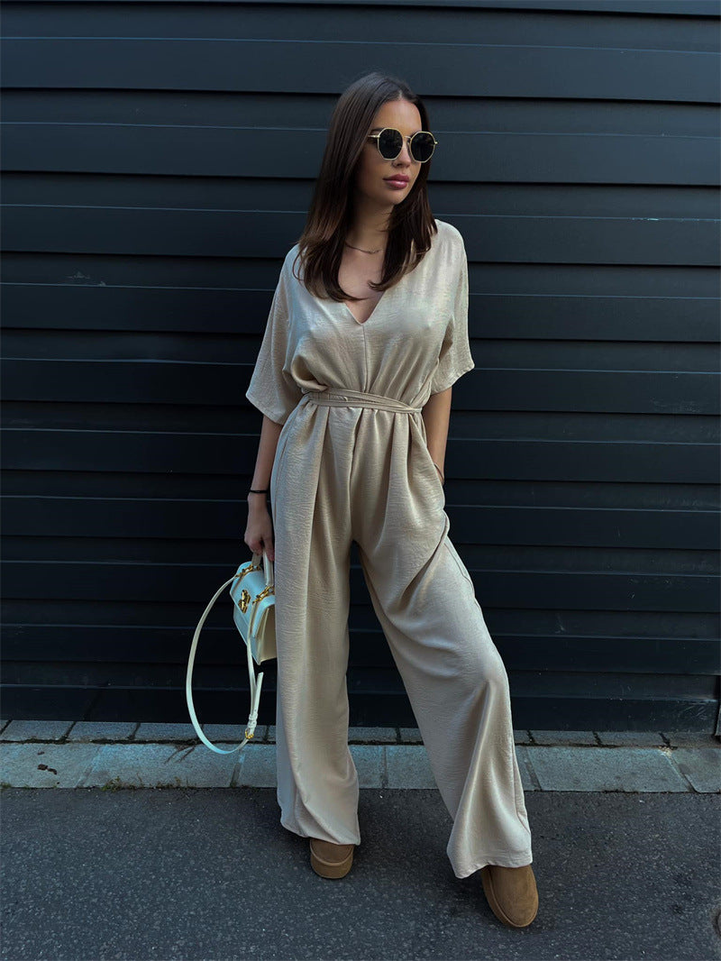 Elegant Women's Jumpsuit with Loose Fit