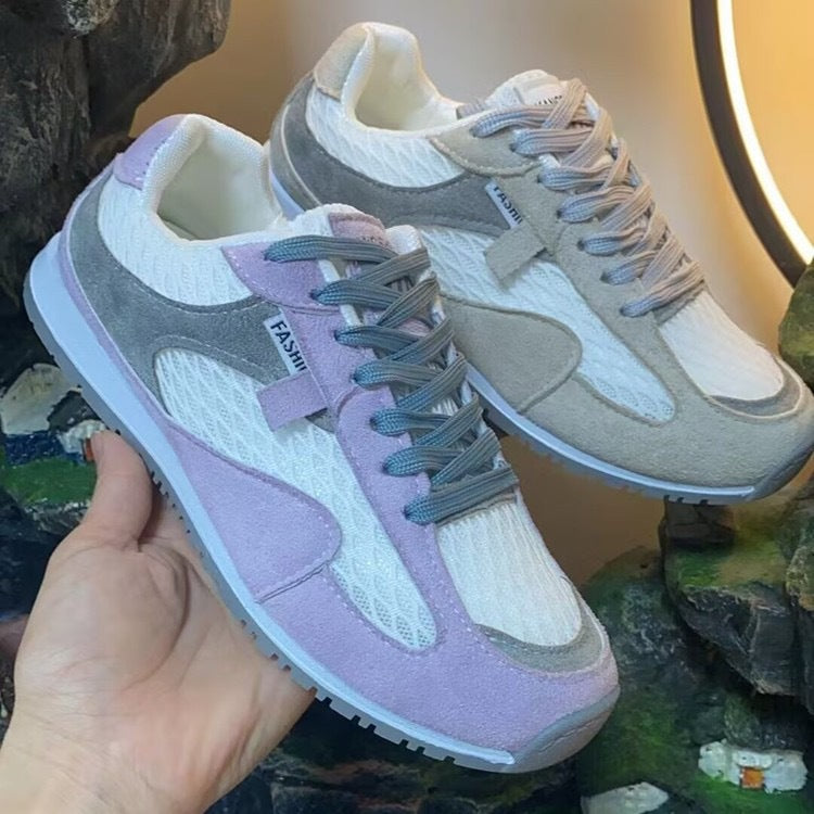 Women's Breathable Sneakers with Flexible Upper and Non-Slip Sole