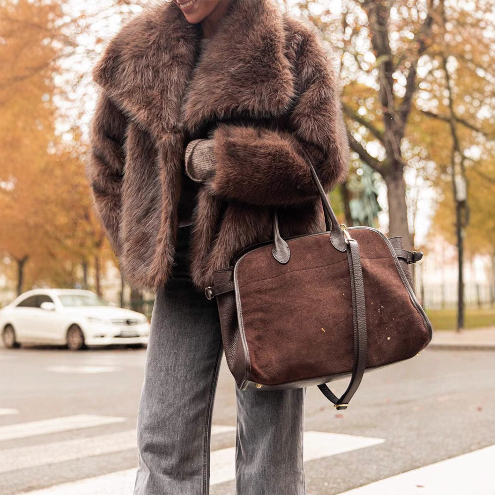 Women's Elegant Faux Fur Coat with Voluminous Collar