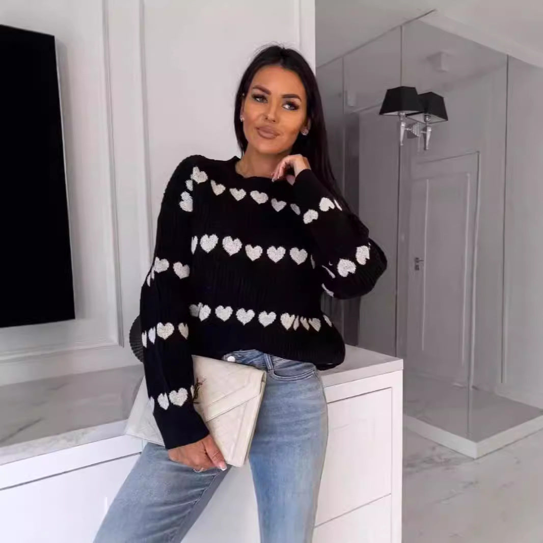 Cozy Women's Heart Pattern Sweater