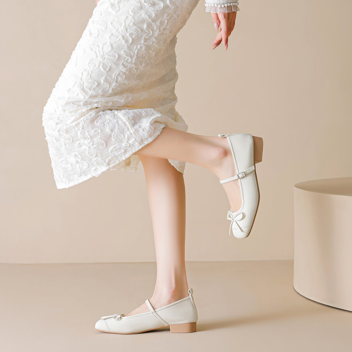 Women's Ballet Flats with Bow and Comfortable Strap