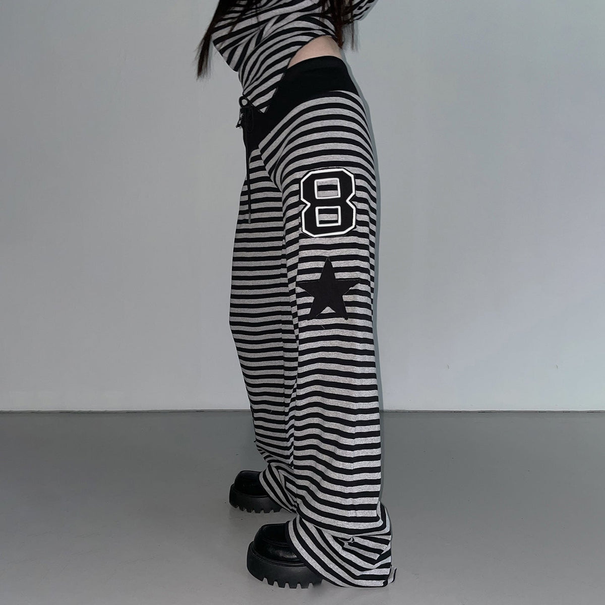 Women's Casual Pants with Striped Pattern and Practical Side Pockets