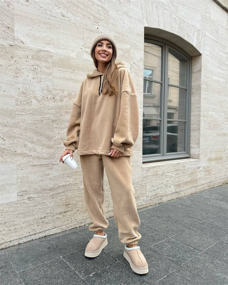Women's Comfortable Fleece Hoodie and Jogging Pants Set