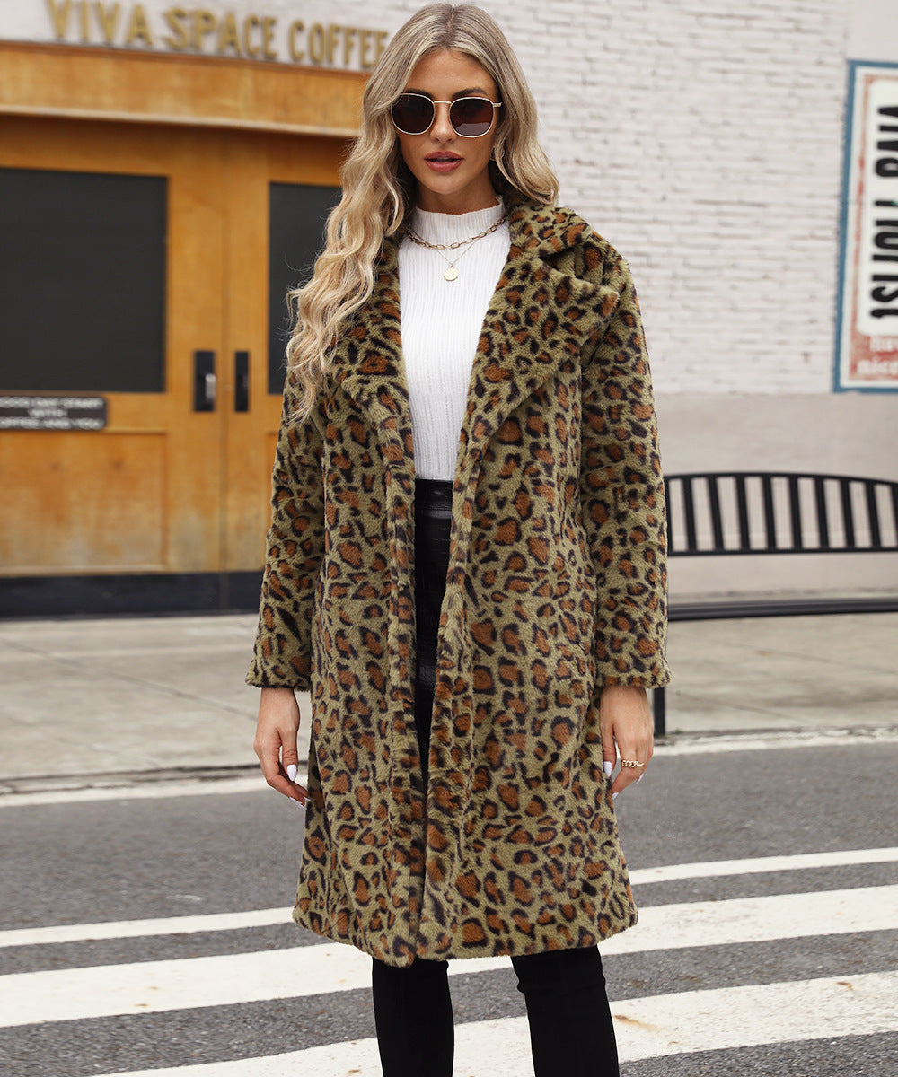 Women's Luxurious Faux Fur Coat with Leopard Design