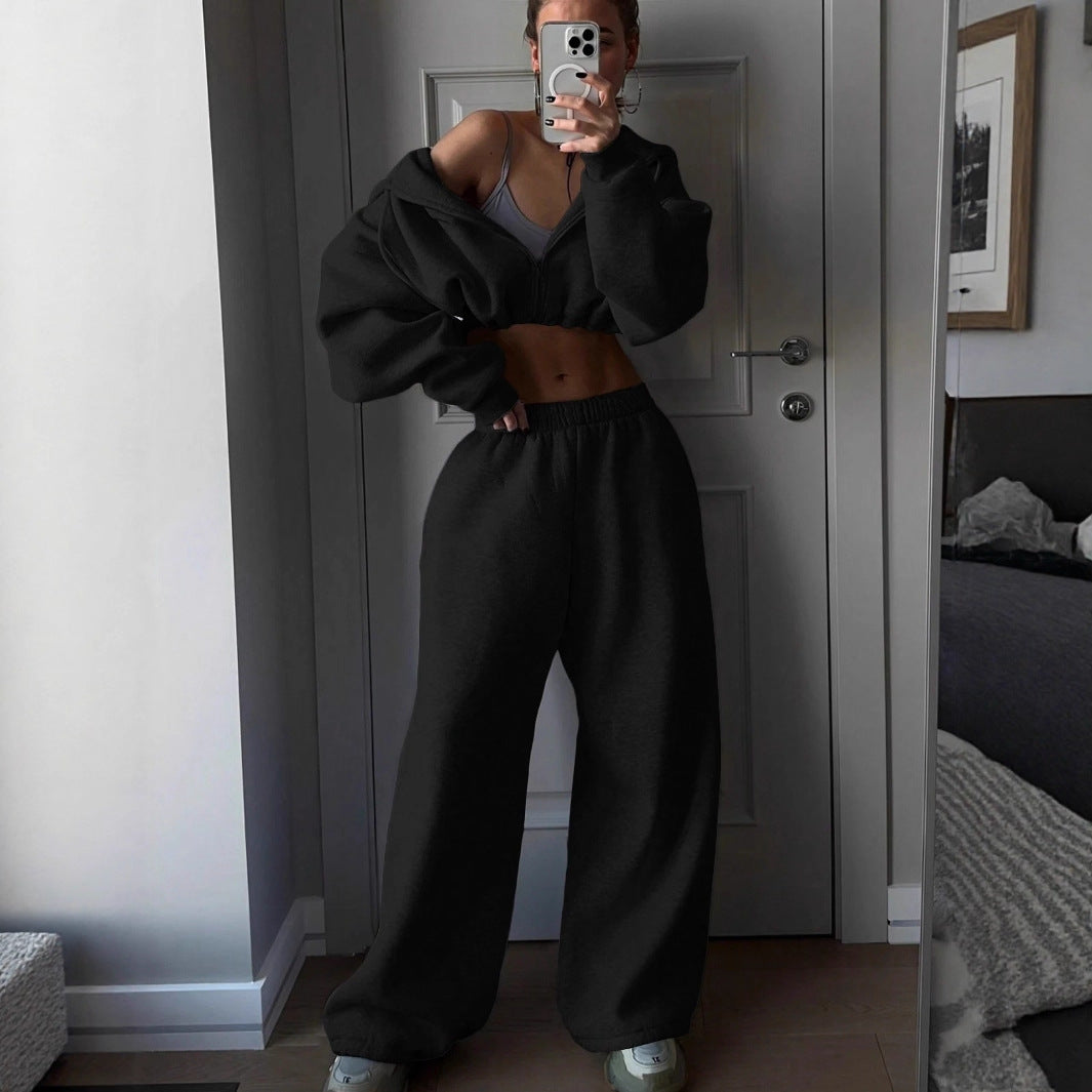 Women's Cropped Hoodie and Casual Sweatpants Set with Elastic Waist
