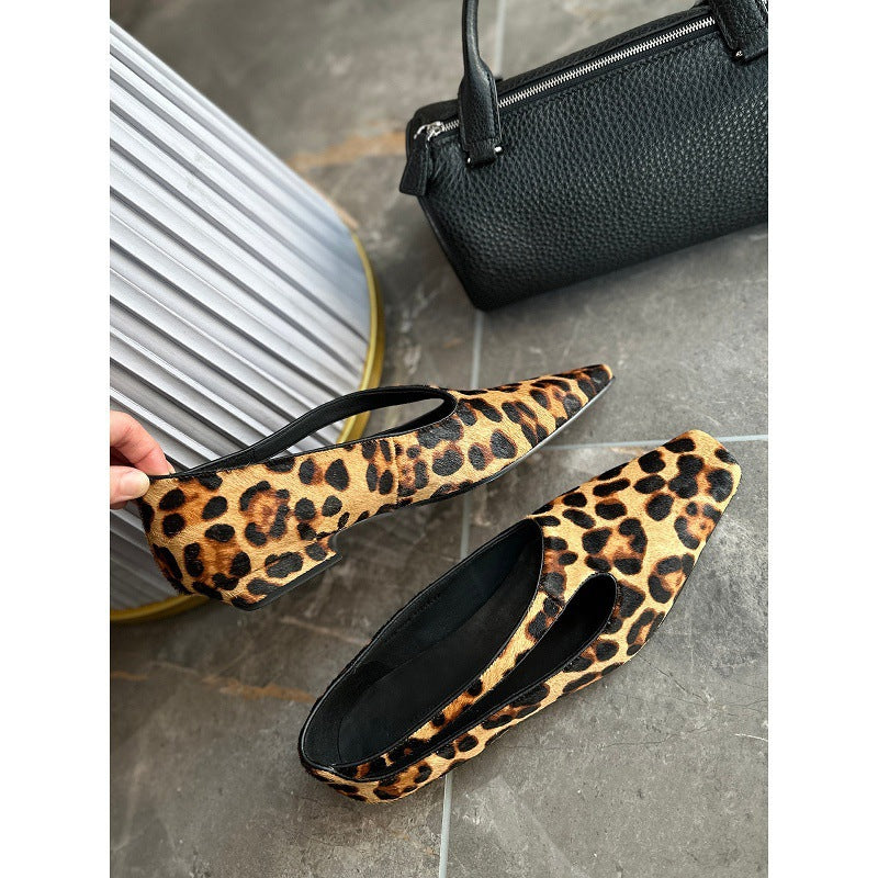 Women's Ballet Flats with Elegant Animal Print and Smooth Inner Padding