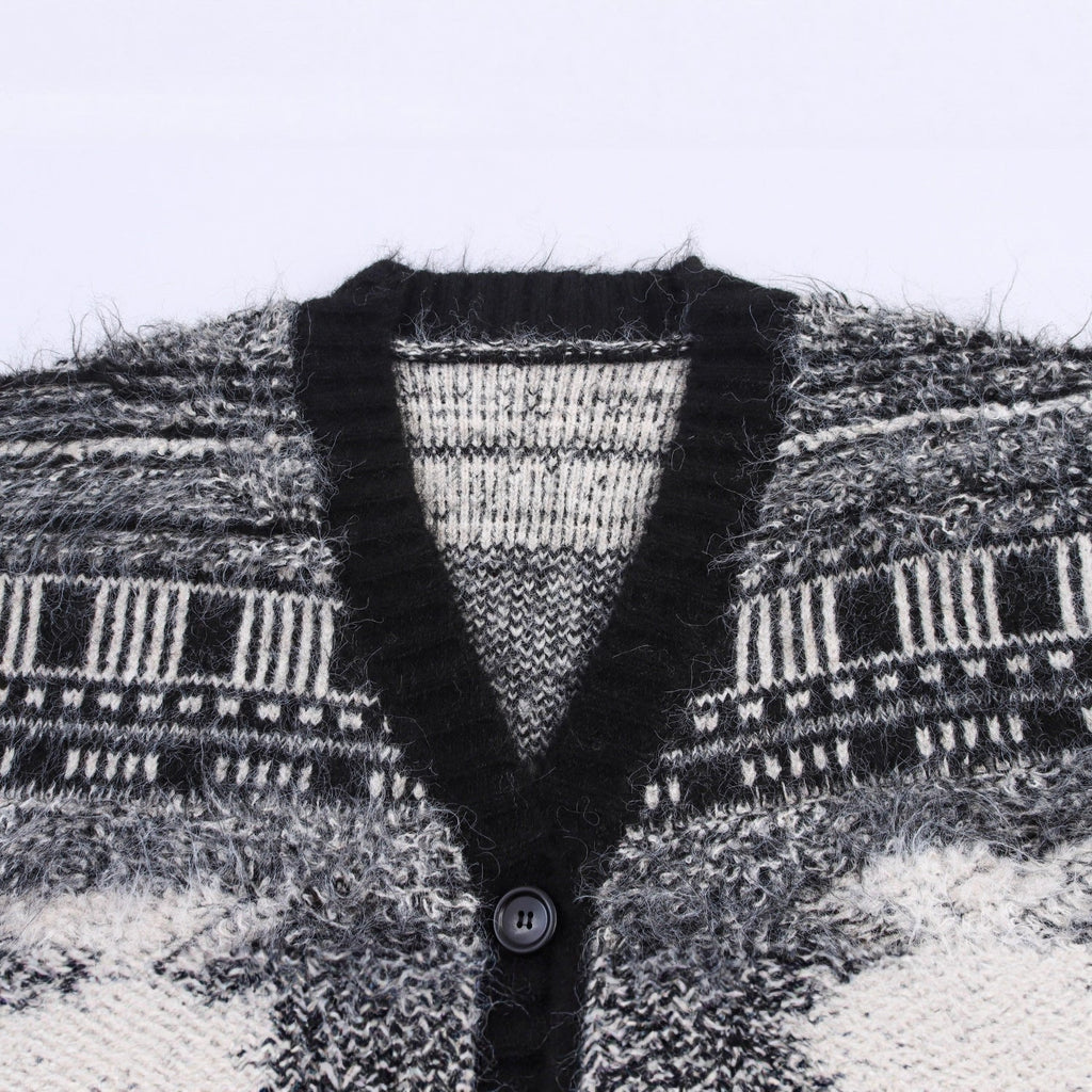 Women's Patterned Long-Sleeve Cardigan with Button Placket