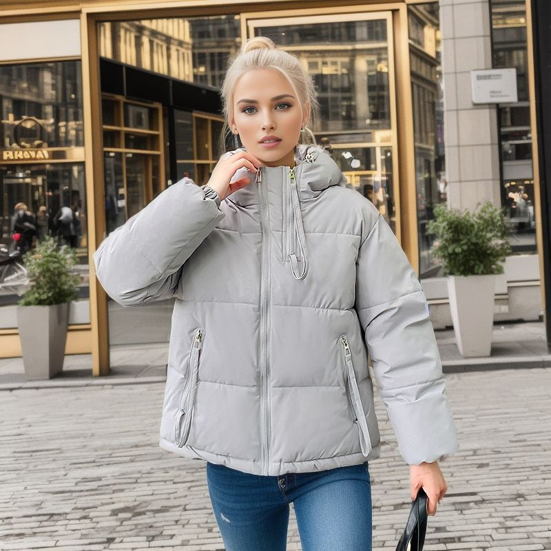 Women's Fashionable Puffer Jacket with Adjustable Hood and Thick Insulation