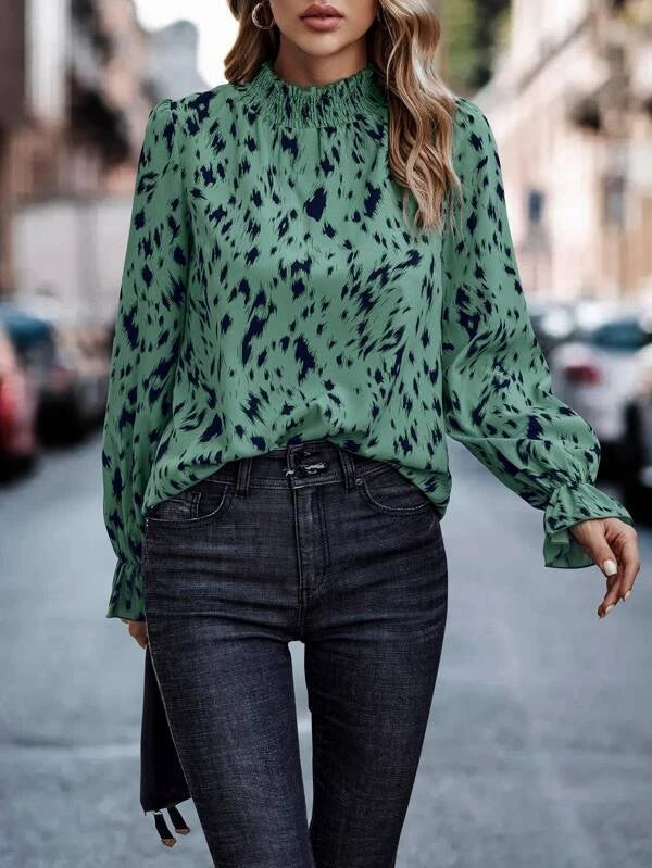 Elegant Blouse with Refined Collar and Animal Print