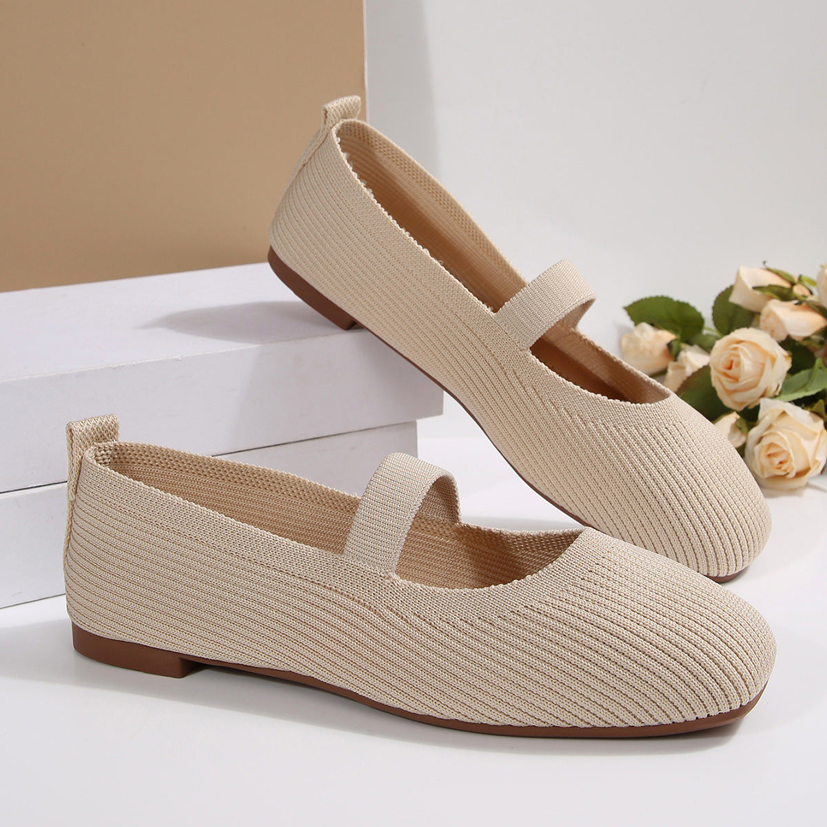 Women's Ballet Flats with Elastic Knit Design