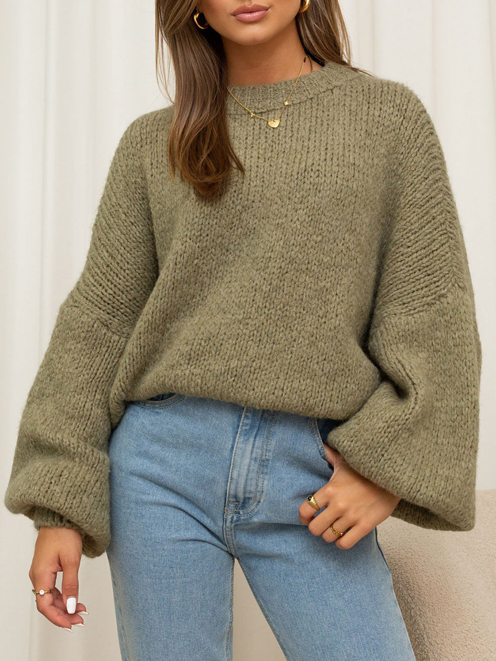 Women's Cozy Oversized Sweater with Voluminous Sleeves
