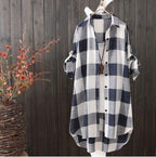 Women's Plaid Shirt Blouse in Casual Oversized Cut with Long Sleeves
