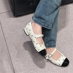 Women's Ballet Flats with Elegant Strap and Luxurious Quilted Design