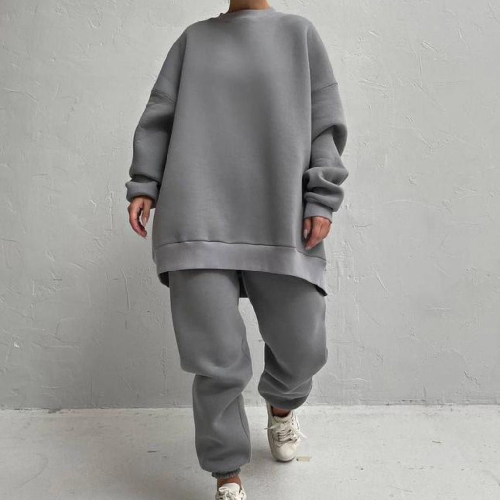 Women's Comfortable Oversized Loungewear Set with High Collar and Elastic Cuffs